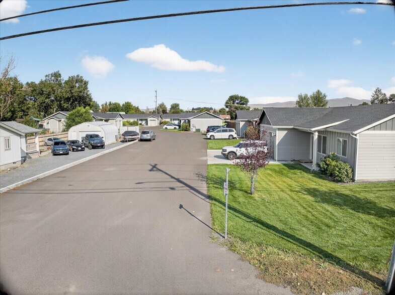 More Photos Of 2840 Clark St, Baker City Multifamily For Sale