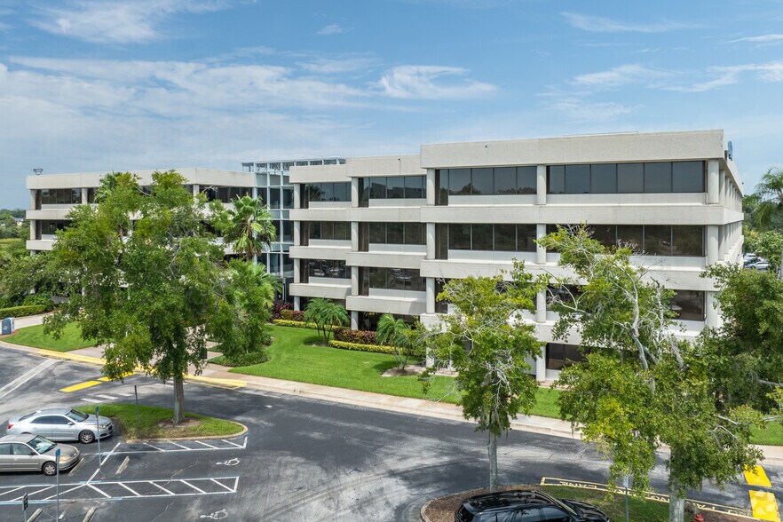 More Photos Of 2301 Maitland Center Pky, Maitland Office For Lease