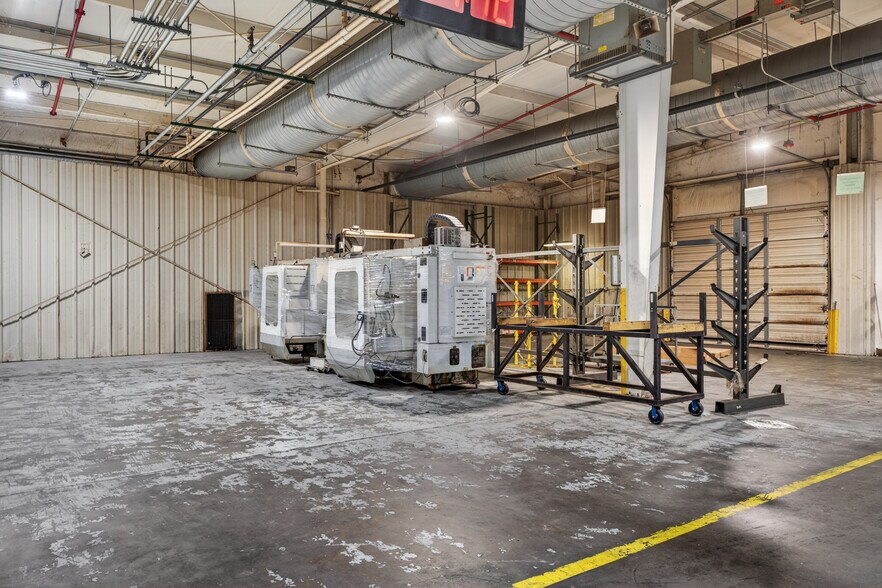 More Photos Of 310 Pennington Dr, Paris Manufacturing For Sale