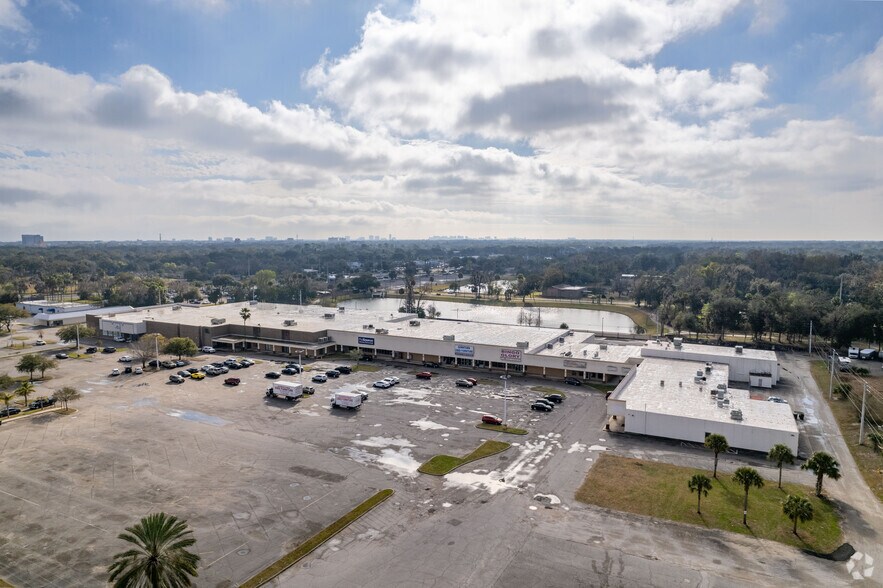 Primary Photo Of 1017-1067 Mason Ave, Daytona Beach Unknown For Lease