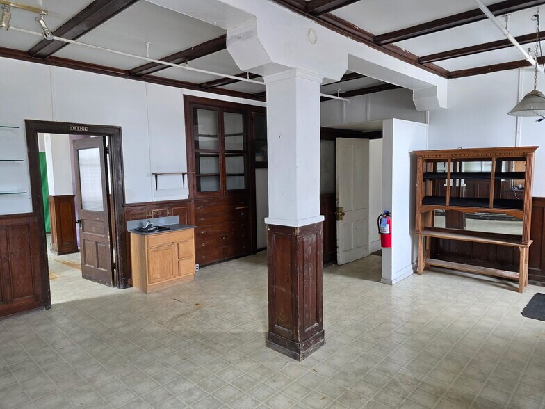 More Photos Of 1223 New York Ave, Sheboygan Industrial For Sale