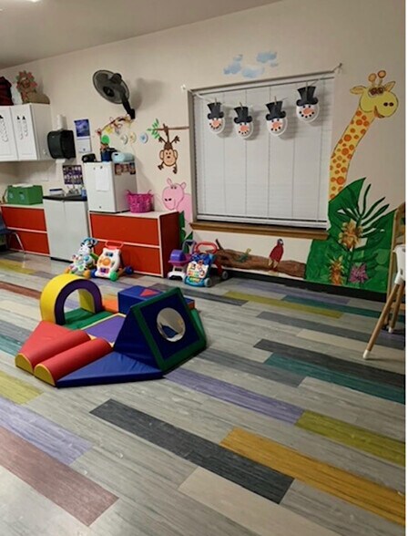 More Photos Of 1050 S Santa Fe Ave, Moore Daycare Center For Sale