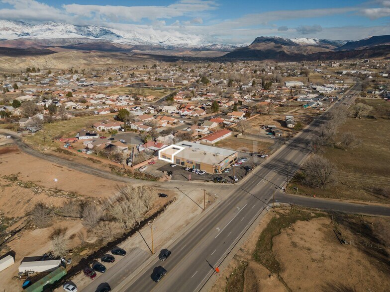 More Photos Of 296 S State St, La Verkin Freestanding For Lease