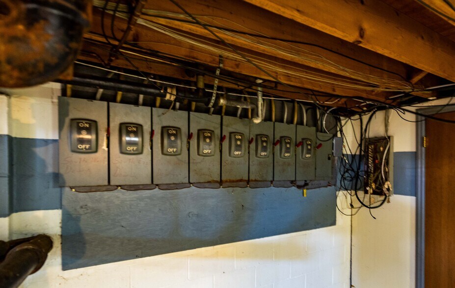 More Photos Of 839 34th St NW, Canton Apartments For Sale