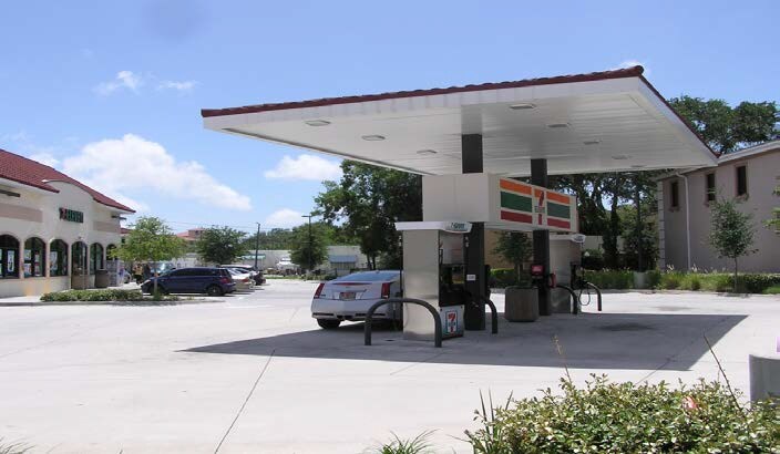 More Photos Of 651 Court St, Clearwater Convenience Store For Sale