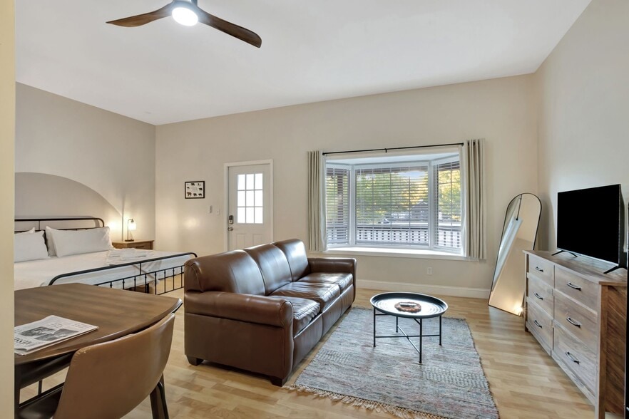 More Photos Of 11845 US 41 St, Monteagle Trailer Camper Park For Sale