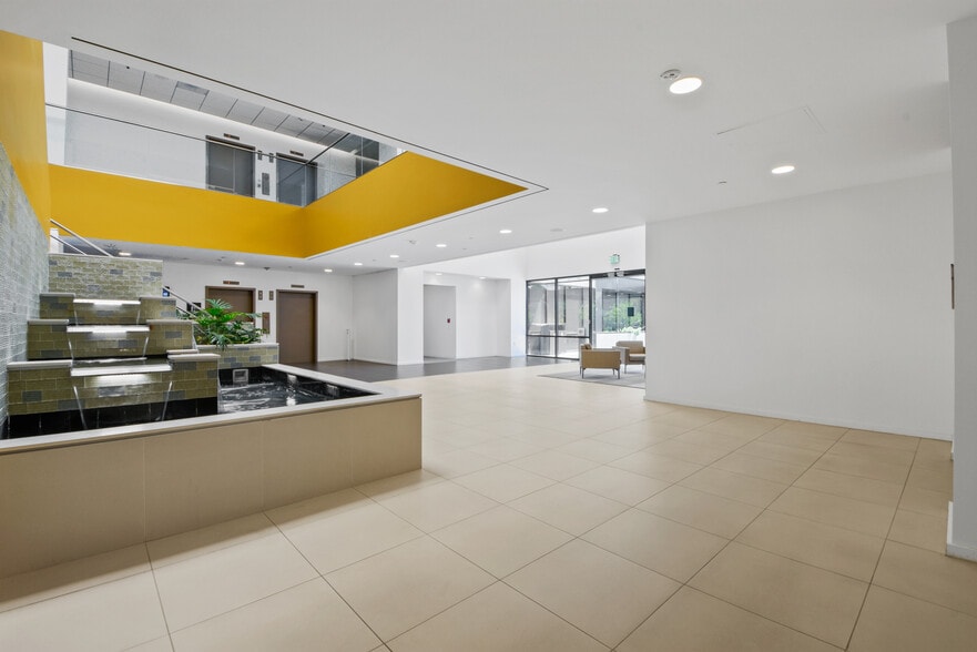 More Photos Of 3111 N Tustin Ave, Orange Office Residential For Lease