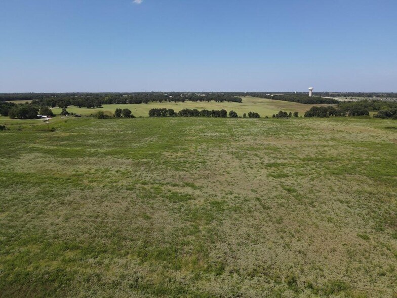 More Photos Of US-77, Thackerville Land For Sale