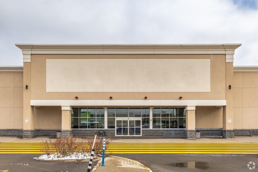 More Photos Of 3742 Innes Rd, Ottawa Unknown For Lease