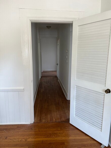 More Photos Of 360 E Main St, Canton Office Residential For Lease