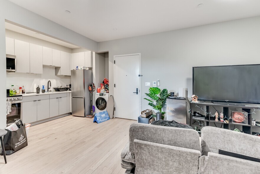 More Photos Of 2819 Clarendon Rd, Brooklyn Apartments For Sale