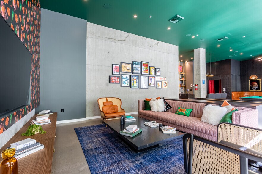 More Photos Of 518 NE 20th Ave, Portland Apartments For Lease