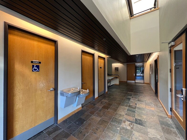 More Photos Of 3220 SW First Ave, Portland Office For Lease