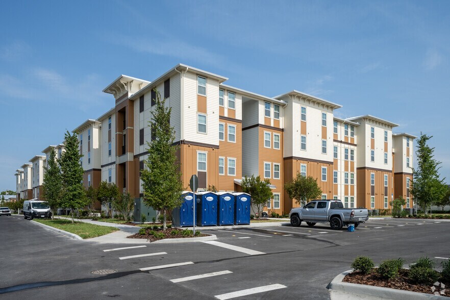 Primary Photo Of 3750 Rosewater Pl, Sanford Apartments For Lease