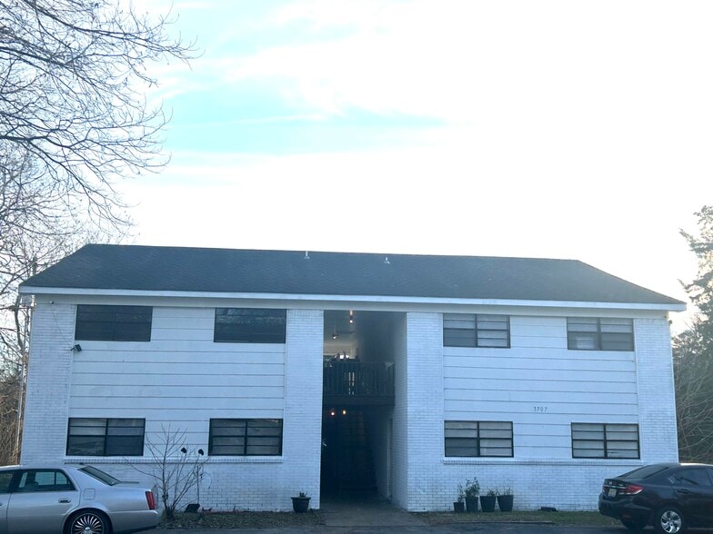 More Photos Of 3707 10th Ave SW, Huntsville Apartments For Sale