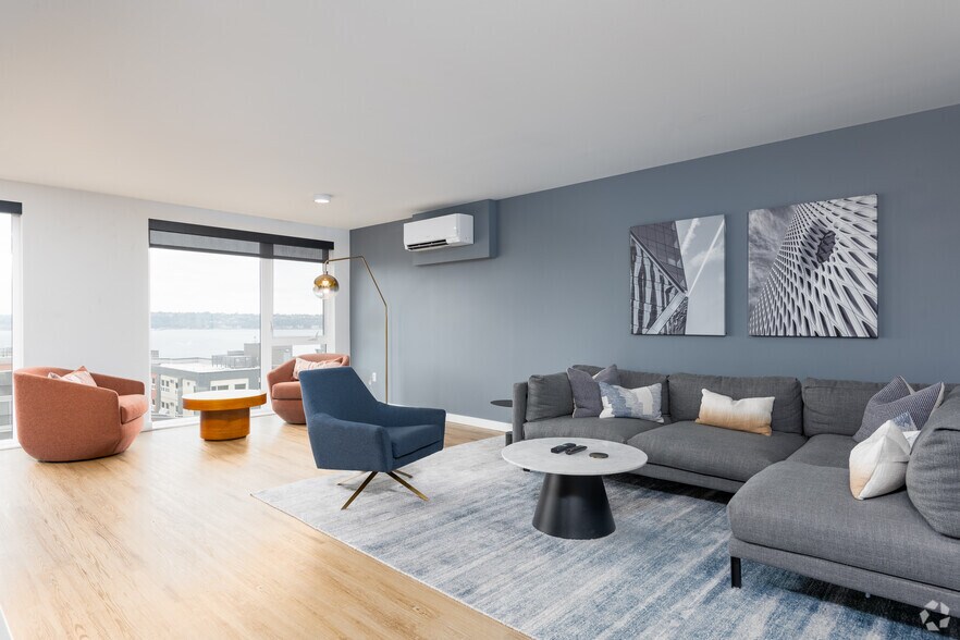 More Photos Of 417 2nd Ave W, Seattle Apartments For Lease