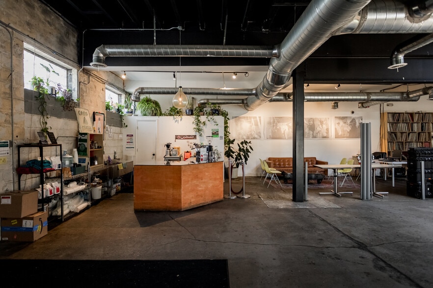 More Photos Of 2905 Beaufait St, Detroit Warehouse For Sale