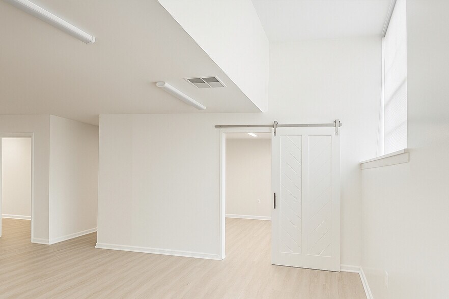 More Photos Of 1645 N Calhoun St, Baltimore Apartments For Sale