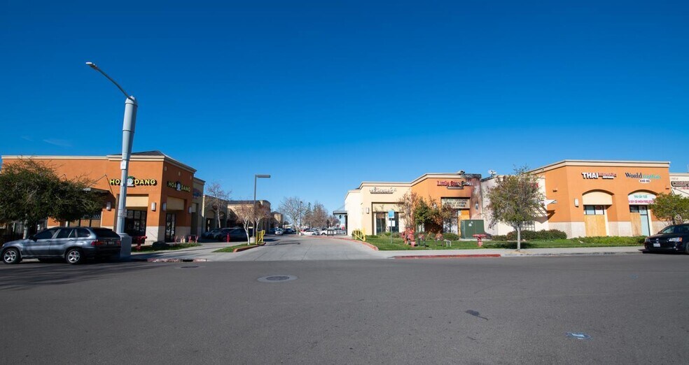 More Photos Of 3005 Silver Creek Rd, San Jose Freestanding For Sale