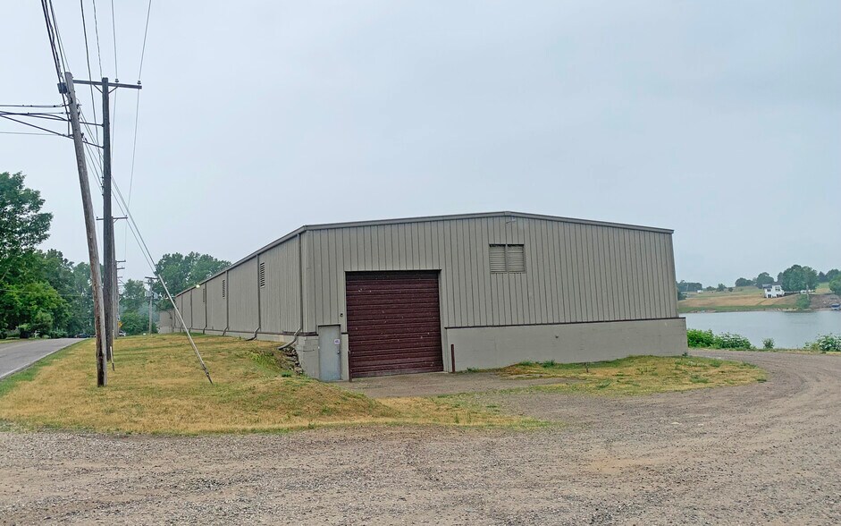 Primary Photo Of 4820 River St, Columbiaville Warehouse For Sale