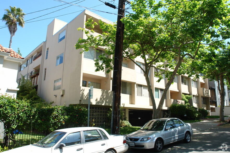 Primary Photo Of 2477 Virginia St, Berkeley Apartments For Sale