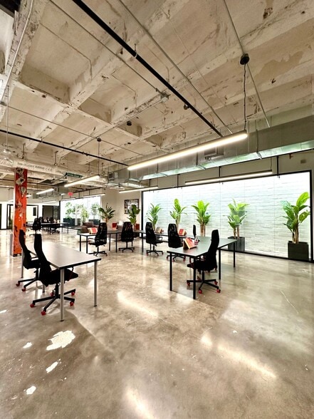 More Photos Of 2410 Polk St, Houston Office For Lease