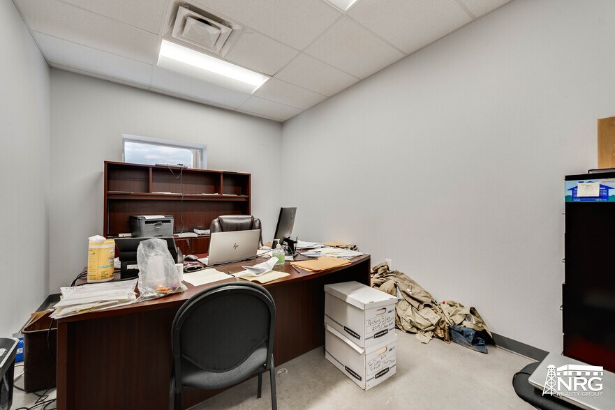 More Photos Of 7305 S FM 1788, Midland Manufacturing For Lease