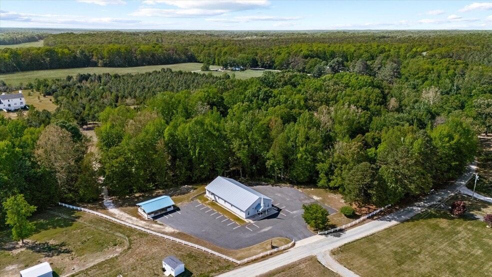 More Photos Of 22114 Carters Gate Rd, Ruther Glen Religious Facility For Sale