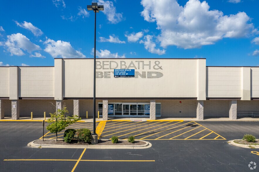 More Photos Of 808 S Route 59, Naperville Unknown For Lease