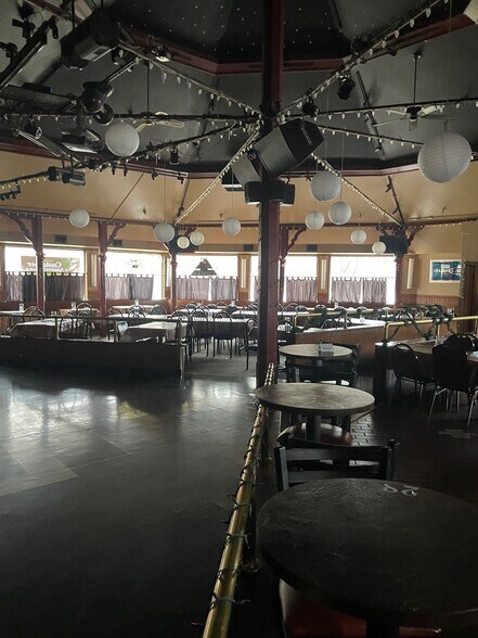 More Photos Of 1100 Grove Rd, Pittsburgh Restaurant For Sale