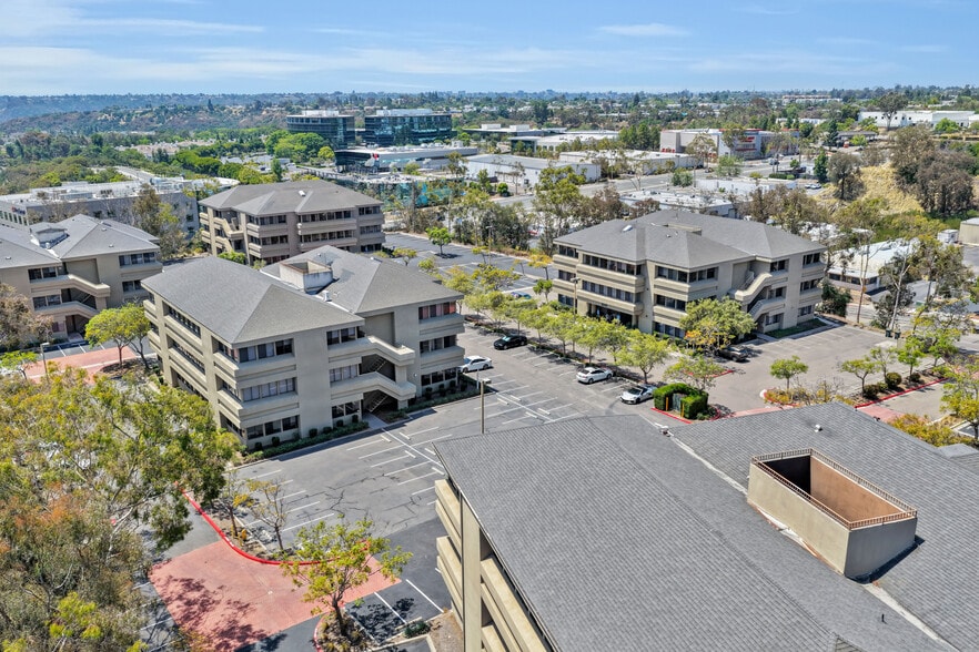 More Photos Of 3665 Ruffin Rd, San Diego Unknown For Lease