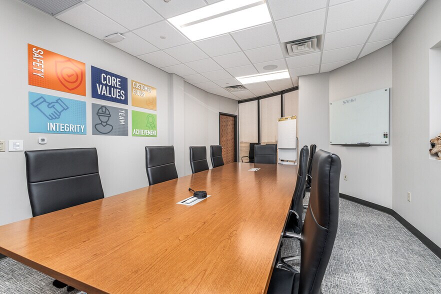 More Photos Of 3681 Prism Ln, Kieler Office For Sale