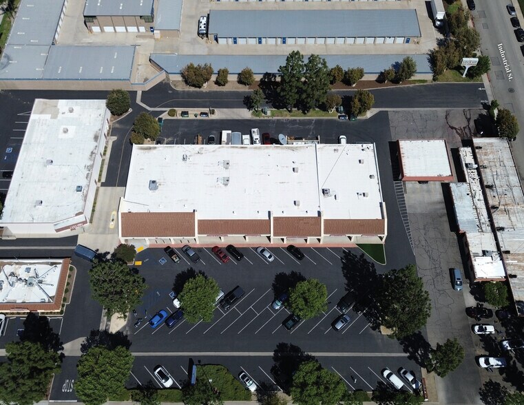 More Photos Of 2068 Tapo St, Simi Valley Carwash For Sale