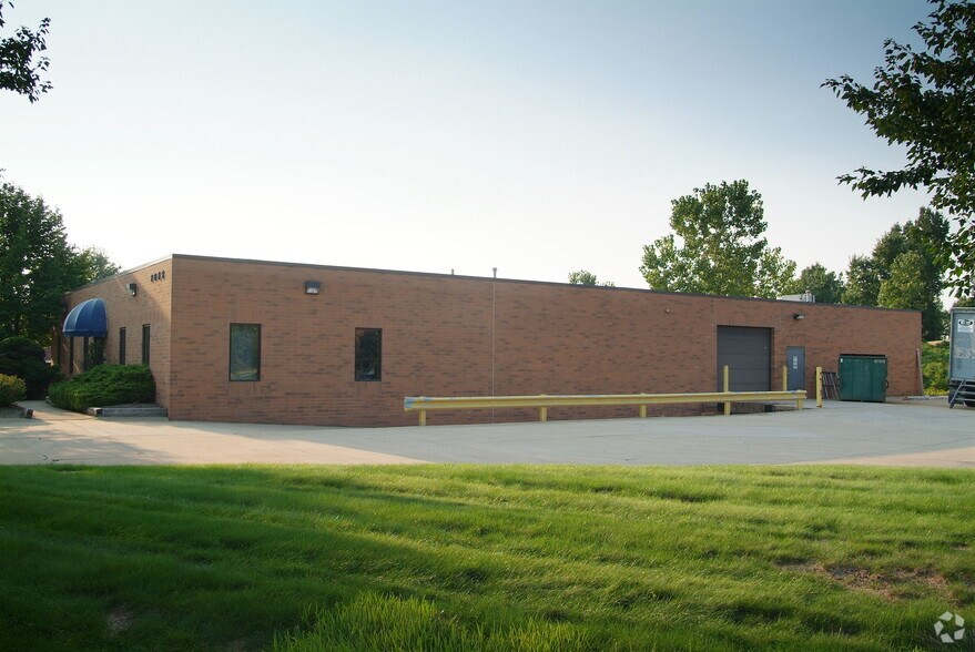More Photos Of 7855 Division Dr, Mentor Manufacturing For Sale