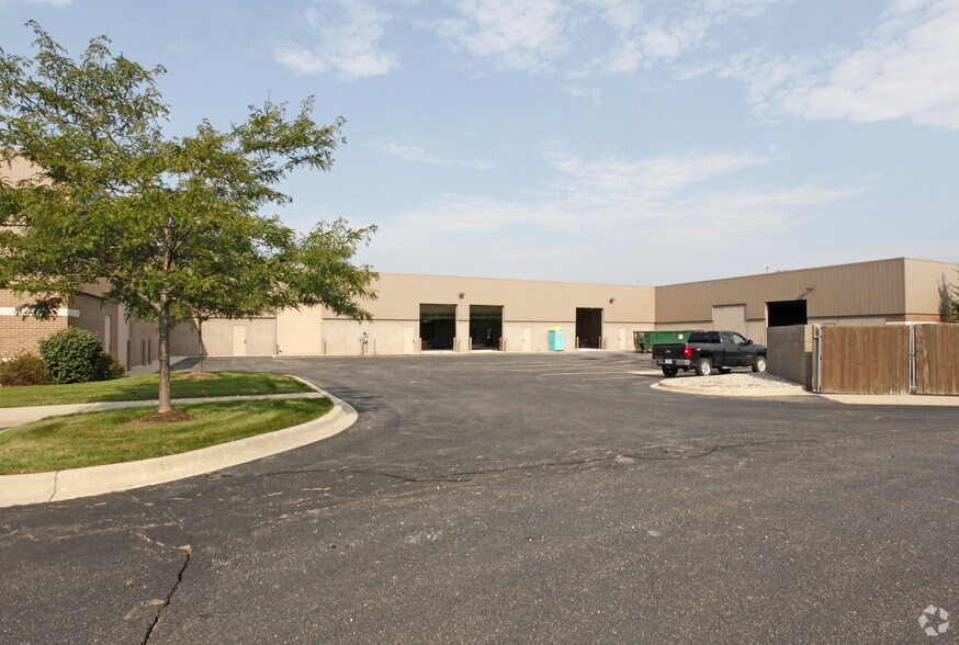 More Photos Of 48443 Alpha Dr, Wixom Research And Development For Lease
