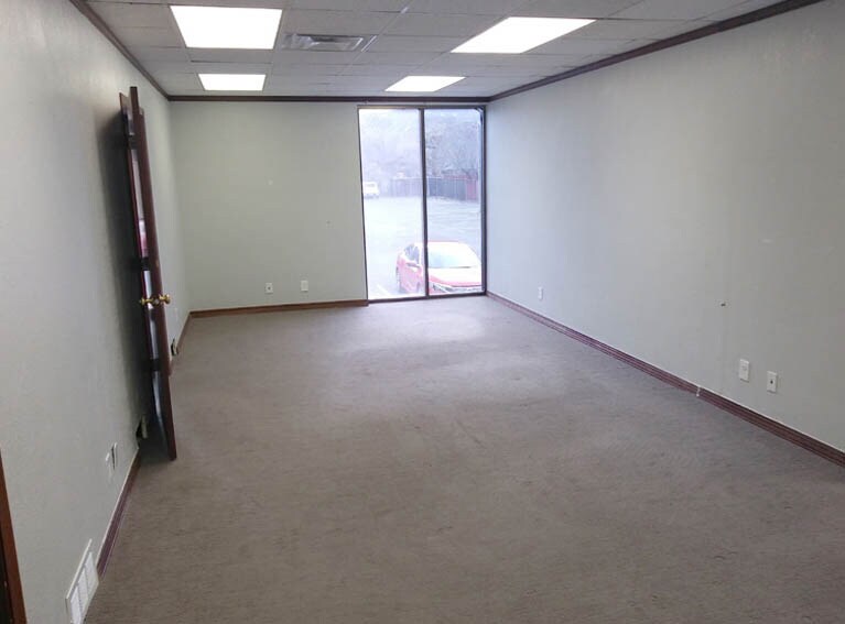More Photos Of 707 24th St, Ogden Office For Sale