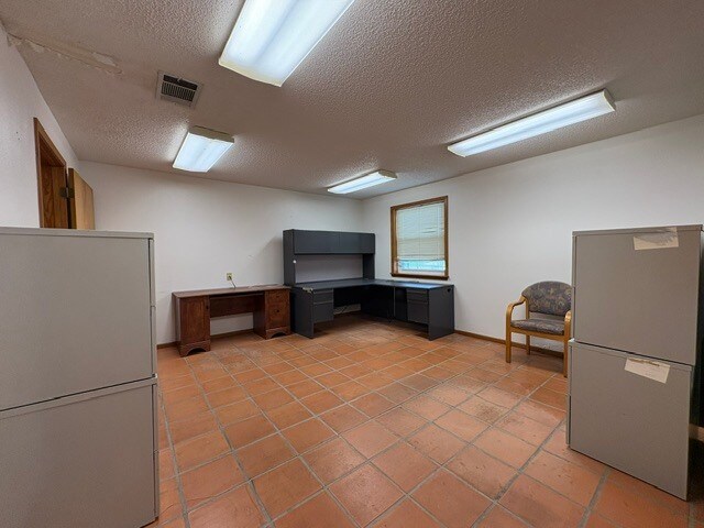 More Photos Of 1500 Simmons Ave, Jourdanton Warehouse For Sale