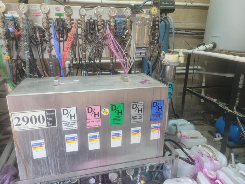 More Photos Of 5031 Treaschwig Rd, Spring Carwash For Sale