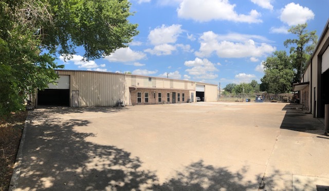 Primary Photo Of 1905 Johanna Dr, Houston Warehouse For Lease