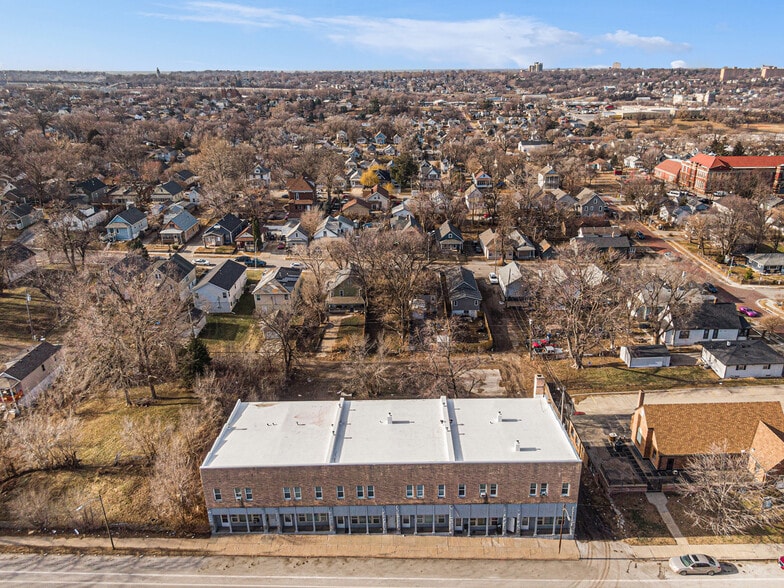 More Photos Of 2416 S 16th St, Omaha Apartments For Sale