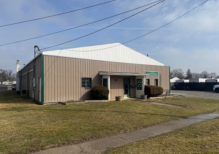 More Photos Of 518 W Foulke Ave, Findlay Light Manufacturing For Sale