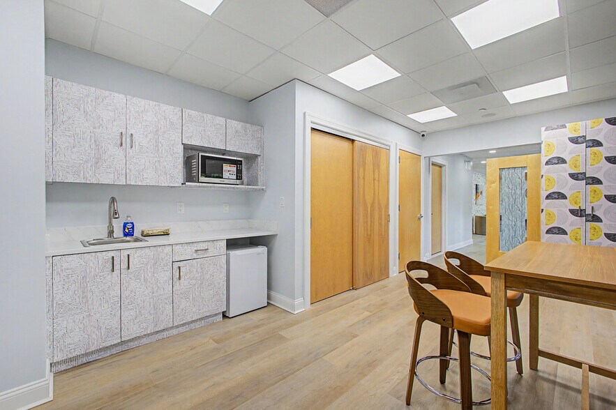 More Photos Of 2345 Lamington Rd, Bedminster Medical For Sale