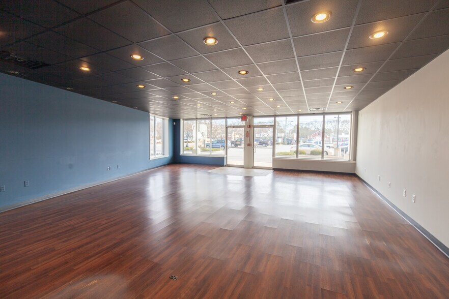 More Photos Of 1068-1078 Route 28, South Yarmouth Freestanding For Lease