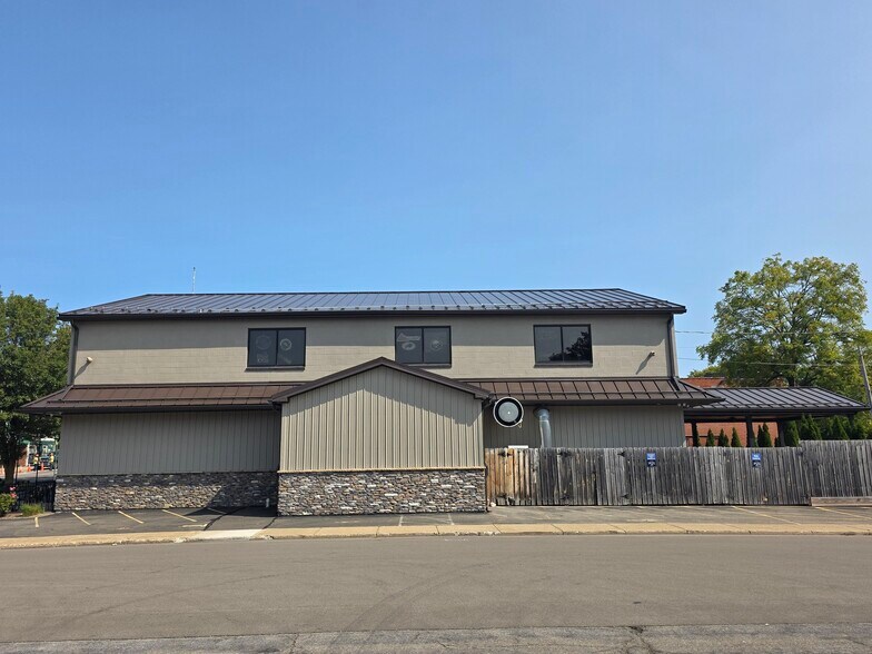 More Photos Of 64 W Main St, Fredonia Bar For Sale