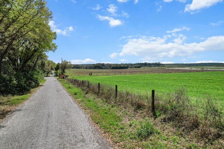 More Photos Of Nw 225th Avenue Ave @ NW 6th Street, Dunnellon Land For Sale