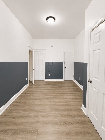 More Photos Of 7020 Woodland Ave, Philadelphia Apartments For Sale