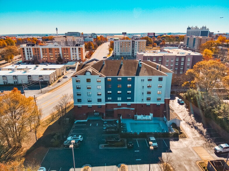 More Photos Of 1255 Walker Ave, East Point Hotel For Sale