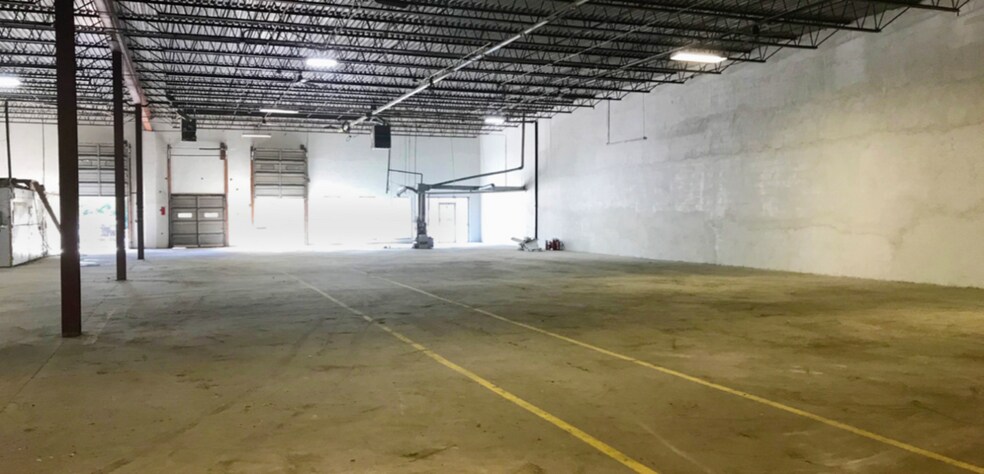More Photos Of 6741 Old Collamer Rd, East Syracuse Warehouse For Sale
