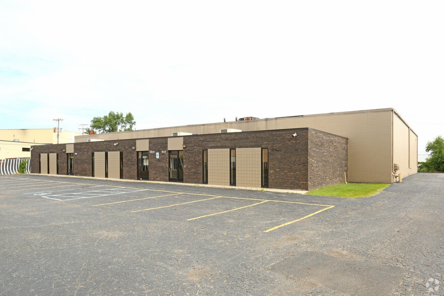 Primary Photo Of 9115-9123 General Ct, Plymouth Warehouse For Lease
