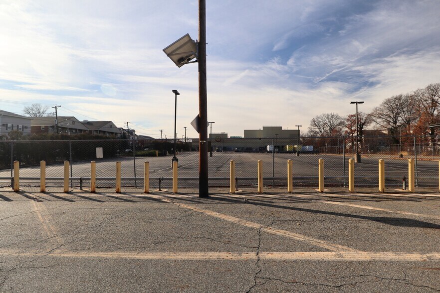 More Photos Of 200 Elmora Ave, Elizabeth Manufacturing For Lease